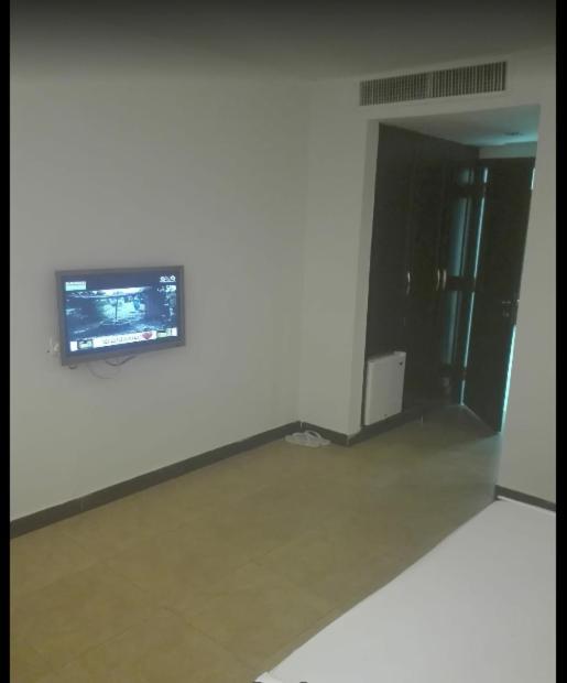 Saphire Hotel Sahiwal Bagian luar foto
